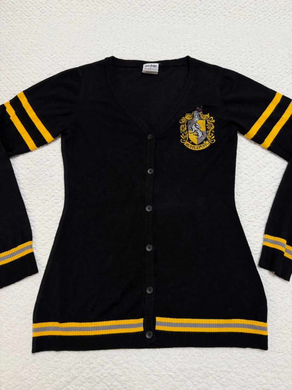 Harry Potter Hufflepuff V-Neck Button Cardigan Black Yellow Women’s Size Medium
